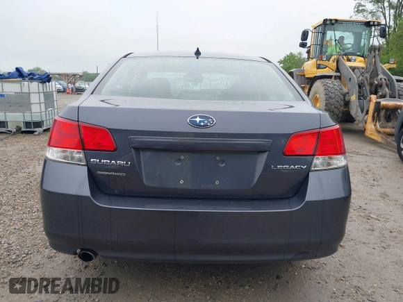 2014 Subaru Legacy Premium с VIN 4S3BMCC66E3007684, выставлен на аукционе IAAI как лот 42333043 с пробегом 141 589 миль миль и . История ставок и продаж доступна на DreamBid. Изображение 17.