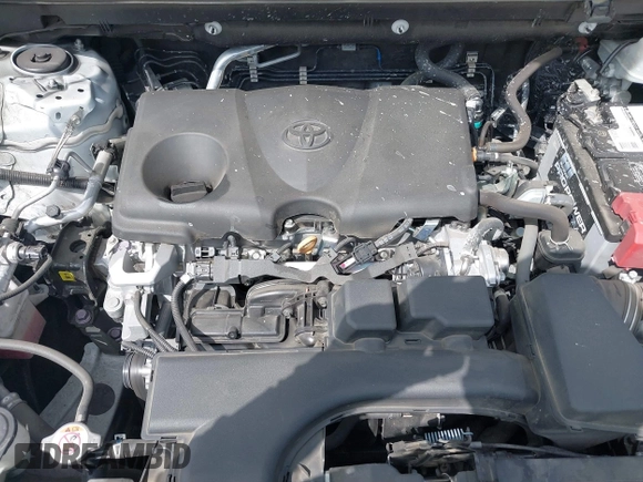 2022 Toyota RAV4 XLE with VIN 2T3W1RFV3NC181386, listed as a IAAI auction lot 41892697 with 133,979 mi miles. Bid and sale history available at carsss.com. Image 10.