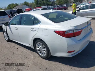 2013 Lexus ES 300h with VIN JTHBW1GG2D2007198, listed as a IAAI auction lot 42051431 with 235,480 mi miles and . Bid and sale history available at DreamBid. Image 3.