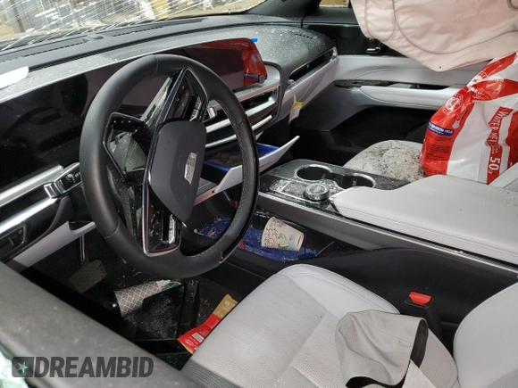 2024 Cadillac LYRIQ Luxury z VIN 1GYKPRRL8RZ107046, wystawiony jako Copart lot #89175705 z przebiegiem Nie podano mil oraz Szkoda całkowita • Salvage title. Historia ofert i sprzedaży dostępna na DreamBid. Obrazek 7.