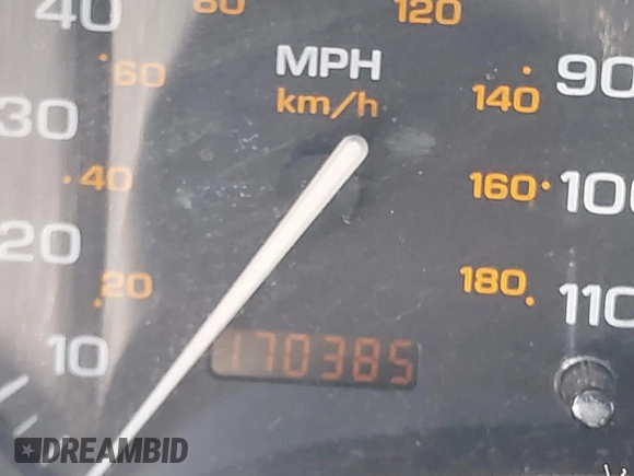 1998 Saturn SL with VIN 1G8ZF5287WZ294842, listed as a IAAI auction lot 41726012 with 170,385 mi miles. Bid and sale history available at carsss.com. Image 7.