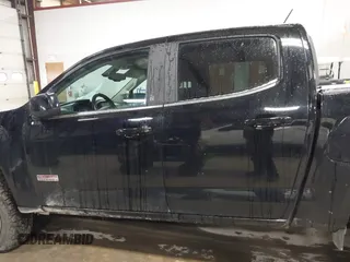 2016 GMC Canyon 4WD SLE with VIN 1GTG6CE30G1365705, listed as a IAAI auction lot 41836373 with 146,111 mi miles and . Bid and sale history available at carsss.com. Image 14.