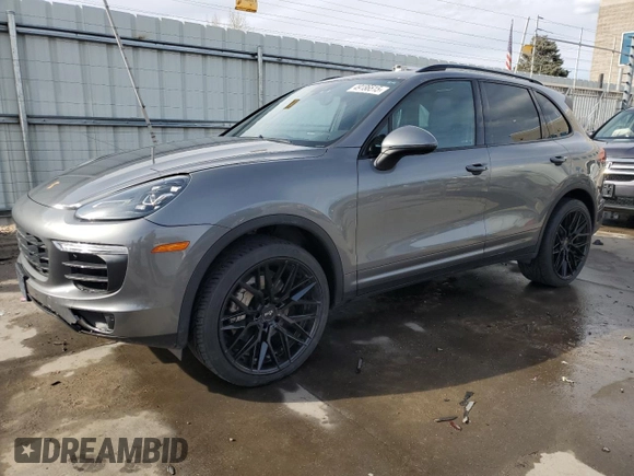 2017 Porsche Cayenne S z VIN WP1AB2A28HLA52849, wystawiony jako Copart lot #49186515 z przebiegiem 79 763 mil mil oraz Szkody całkowita. Historia ofert i sprzedaży dostępna na DreamBid. Obrazek 1.