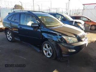 2004 Lexus RX 330 with VIN JTJGA31U040036370, listed as a IAAI auction lot 41675331 with 112,039 mi miles. Bid and sale history available at carsss.com. Image 1.