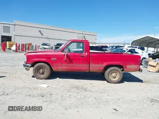 1992 Ford Ranger with VIN 1FTCR10A5NTA19327, listed as a IAAI auction lot 41745523 with 35,011 mi miles. Bid and sale history available at carsss.com. Image 14.