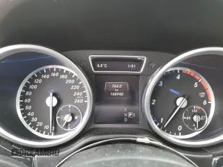2014 Mercedes-Benz M 350 with VIN 4JGDA2EB7EA363543, listed as a Copart auction lot 53585855 with 168,940 mi miles and Salvage Title. Bid and sale history available at DreamBid. Image 9.