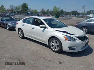 2015 Nissan Altima S with VIN 1N4AL3AP2FN399469, listed as a IAAI auction lot 42021456 with 33,885 mi miles and . Bid and sale history available at DreamBid. Image 1.