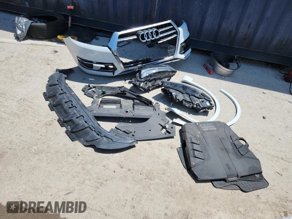 2017 Audi Q7 Premium Plus with VIN WA1LAAF77HD004789, listed as a Copart auction lot 61460475 with 112,345 mi miles and Non repairable. Bid and sale history available at DreamBid. Image 13.
