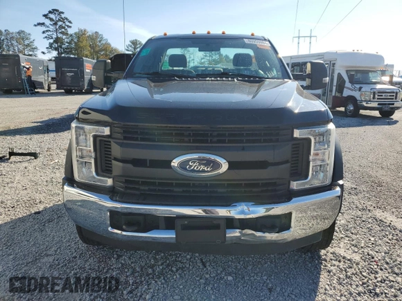 2019 Ford Super Duty F-450 DRW XL with VIN 1FDUF4GY7KED57079, listed as a Copart auction lot 80955984 with 237,937 mi miles and Clean Title. Bid and sale history available at carsss.com. Image 5.