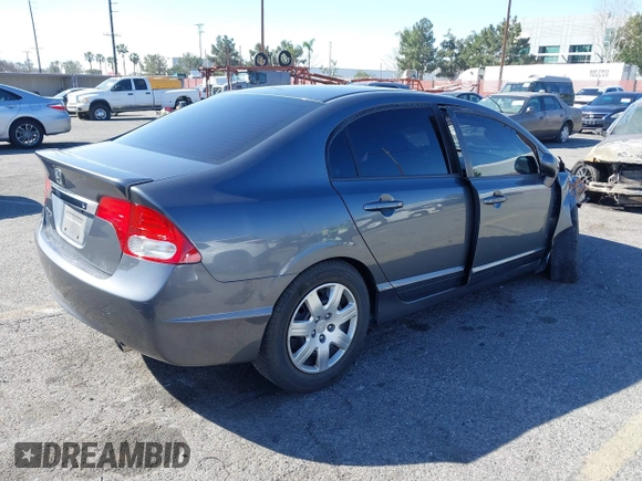 2009 Honda Civic LX z VIN 19XFA16539E021784, wystawiony jako IAAI lot #41674944 z przebiegiem 52 474 mil mil oraz . Historia ofert i sprzedaży dostępna na DreamBid. Obrazek 4.