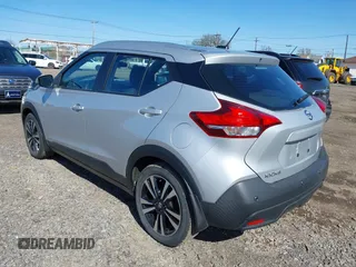 2020 Nissan Kicks SV with VIN 3N1CP5CV7LL545281, listed as a IAAI auction lot 42136872 with 11,458 mi miles. Bid and sale history available at carsss.com. Image 3.
