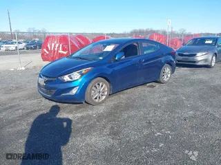 2016 Hyundai Elantra SE with VIN 5NPDH4AE1GH720562, listed as a IAAI auction lot 41723971 with 82,573 mi miles. Bid and sale history available at carsss.com. Image 2.