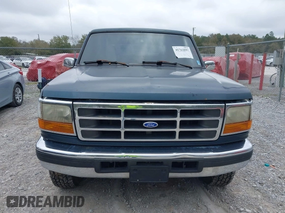 1995 Ford Bronco Custom with VIN 1FMEU15H2SLB87303, listed as a IAAI auction lot 41763857 with 1 mi miles. Bid and sale history available at carsss.com. Image 6.