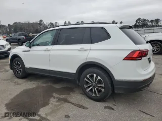 2022 Volkswagen Tiguan S with VIN 3VV0B7AX7NM026759, listed as a Copart auction lot 45546335 with 32,349 mi miles and Salvage Title. Bid and sale history available at carsss.com. Image 2.