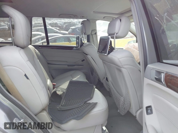 2011 Mercedes-Benz GL-Class GL 450 with VIN 4JGBF7BE2BA736553, listed as a IAAI auction lot 41316716 with Not Provided miles. Bid and sale history available at carsss.com. Image 8.