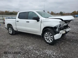2022 Chevrolet Silverado 1500 Custom with VIN 1GCPDBEK5NZ569941, listed as a Copart auction lot 82292514 with 17,191 mi miles and Salvage Title. Bid and sale history available at carsss.com. Image 4.