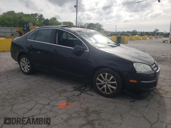 2010 Volkswagen Jetta SE with VIN 3VWRX7AJ8AM008166, listed as a Copart auction lot 53916215 with 211,197 mi miles and Clean title. Bid and sale history available at DreamBid. Image 4.
