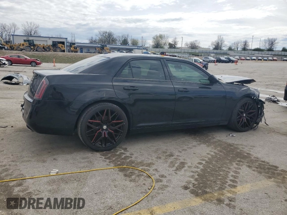 2014 Chrysler 300 S z VIN 2C3CCABG1EH336848, wystawiony jako Copart lot #50822875 z przebiegiem 75 204 mil mil oraz Szkoda całkowita • Salvage title. Historia ofert i sprzedaży dostępna na DreamBid. Obrazek 3.