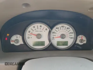 2006 Ford Escape Limited с VIN 1FMYU94116KA27683, выставлен на аукционе Copart как лот 63248795 с пробегом 79 818 миль миль и Списание • Salvage title. История ставок и продаж доступна на DreamBid. Изображение 9.