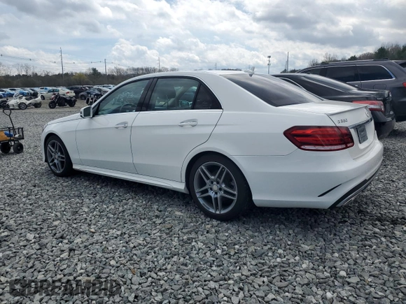 2015 Mercedes-Benz E-Class E 350 Luxury with VIN WDDHF8JB5FB104521, listed as a Copart auction lot 52475135 with 99,385 mi miles and Clean Title. Bid and sale history available at carsss.com. Image 2.