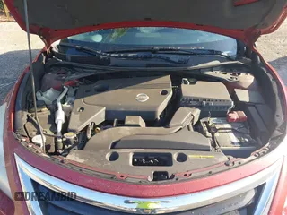 2014 Nissan Altima SV with VIN 1N4AL3AP5EN390179, listed as a IAAI auction lot 41989394 with 138,859 mi miles and . Bid and sale history available at carsss.com. Image 10.