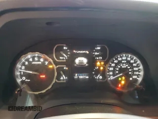 2018 Toyota Tundra 2WD SR5 with VIN 5TFFY5F13JX236733, listed as a Copart auction lot 46933945 with 108,477 mi miles and Salvage Title. Bid and sale history available at carsss.com. Image 9.