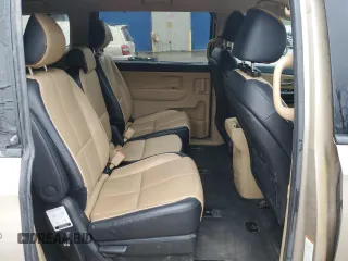 2017 Kia Sedona LX with VIN KNDMB5C1XH6249380, listed as a Copart auction lot 72143194 with 159,918 mi miles and Salvage Title. Bid and sale history available at carsss.com. Image 10.