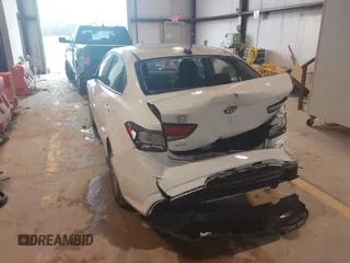 2020 Kia Rio S z VIN 3KPA24AD5LE311331, wystawiony jako IAAI lot #41956029 z przebiegiem 123 632 mil mil oraz . Historia ofert i sprzedaży dostępna na DreamBid. Obrazek 3.