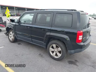 2014 Jeep Patriot Sport z VIN 1C4NJRBB0ED772116, wystawiony jako IAAI lot #42093430 z przebiegiem 98 001 mil mil oraz . Historia ofert i sprzedaży dostępna na DreamBid. Obrazek 3.