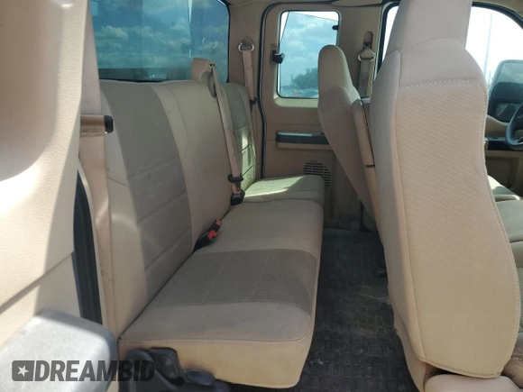 2009 Ford Super Duty F-250 XL with VIN 1FTNX20579EA28886, listed as a Copart auction lot 72176784 with 183,992 mi miles and Salvage Title. Bid and sale history available at carsss.com. Image 10.
