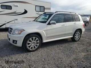 2010 Mercedes-Benz GLK 350 z VIN WDCGG8HB1AF431891, wystawiony jako Copart lot #51796655 z przebiegiem 117 333 mil mil oraz Szkoda całkowita • Salvage title. Historia ofert i sprzedaży dostępna na DreamBid. Obrazek 1.
