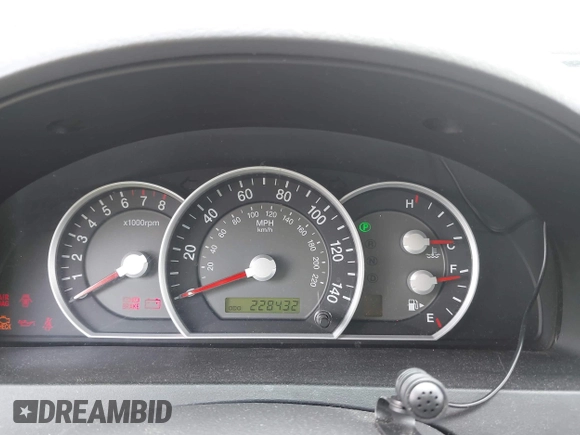 2008 Kia Sorento EX with VIN KNDJC736185826567, listed as a IAAI auction lot 42433294 with 228,432 mi miles and . Bid and sale history available at DreamBid. Image 7.