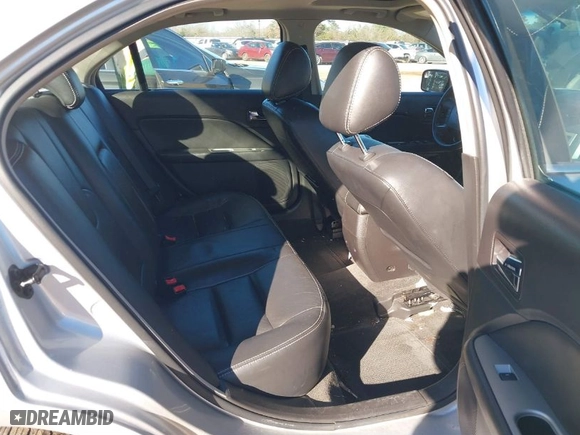 2011 Ford Fusion SEL with VIN 3FAHP0JA2BR165689, listed as a IAAI auction lot 41252799 with 163,448 mi miles. Bid and sale history available at carsss.com. Image 8.