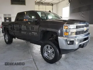 2015 Chevrolet Silverado 3500HD LT with VIN 1GC4KZC84FF595989, listed as a Copart auction lot 70707104 with 96,817 mi miles and Salvage Title. Bid and sale history available at carsss.com. Image 1.