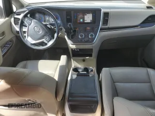 2015 Toyota Sienna XLE с VIN 5TDYK3DC3FS623413, выставлен на аукционе Copart как лот 46454635 с пробегом 117 568 миль миль и Списание • Salvage title. История ставок и продаж доступна на DreamBid. Изображение 8.
