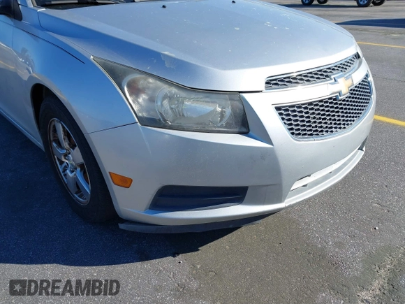 2014 Chevrolet Cruze 1LT with VIN 1G1PC5SB8E7201279, listed as a IAAI auction lot 41851574 with 125,806 mi miles and . Bid and sale history available at DreamBid. Image 13.
