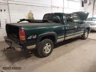 2002 Chevrolet Silverado 1500 LT with VIN 1GCEK19T12E239193, listed as a IAAI auction lot 41778784 with 231,623 mi miles. Bid and sale history available at carsss.com. Image 4.