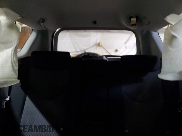 2007 Toyota RAV4 Sport z VIN JTMBD32V876037599, wystawiony jako Copart lot #63626865 z przebiegiem Nie podano mil oraz Szkoda całkowita • Salvage title. Historia ofert i sprzedaży dostępna na DreamBid. Obrazek 10.