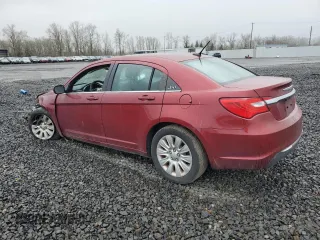 2013 Chrysler 200 LX with VIN 1C3CCBAB1DN691682, listed as a Copart auction lot 45865915 with 113,484 mi miles and Salvage Title. Bid and sale history available at carsss.com. Image 2.