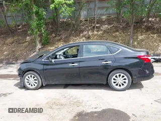 2018 Nissan Sentra SV z VIN 3N1AB7AP3JY254444, wystawiony jako IAAI lot #42303145 z przebiegiem 97 286 mil mil oraz . Historia ofert i sprzedaży dostępna na DreamBid. Obrazek 14.
