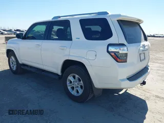 2017 Toyota 4Runner SR5 with VIN JTEZU5JR8H5153693, listed as a IAAI auction lot 41819843 with 56,957 mi miles and . Bid and sale history available at DreamBid. Image 3.