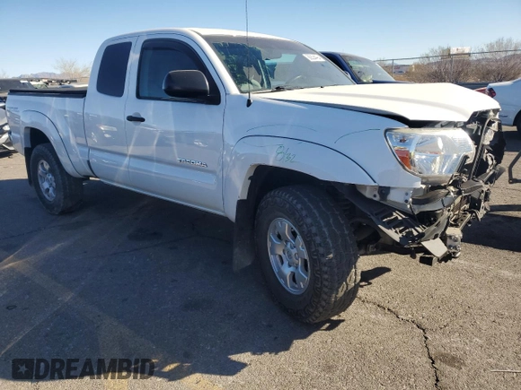 2013 Toyota Tacoma PreRunner with VIN 5TFTU4GNXDX041209, listed as a Copart auction lot 86824494 with 91,555 mi miles and Salvage Title. Bid and sale history available at carsss.com. Image 4.