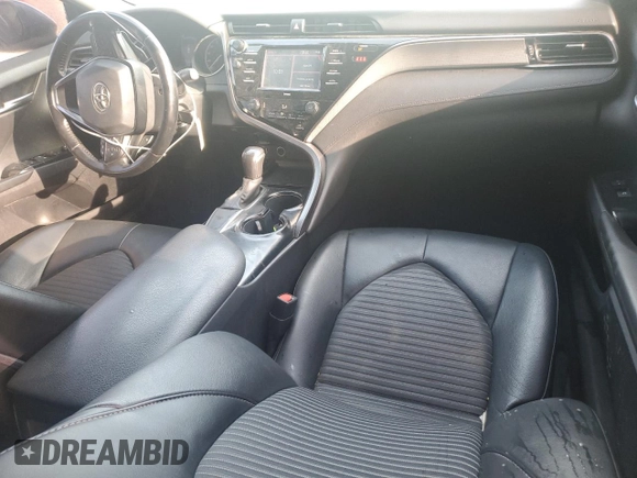 2020 Toyota Camry SE z VIN 4T1G11AK5LU356048, wystawiony jako Copart lot #49134755 z przebiegiem 145 143 mil mil oraz Nie do naprawy • Non repairable. Historia ofert i sprzedaży dostępna na DreamBid. Obrazek 8.