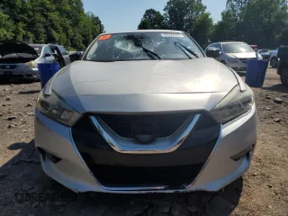 2017 Nissan Maxima SV with VIN 1N4AA6AP4HC418058, listed as a Copart auction lot 60500965 with 154,308 mi miles and Salvage title. Bid and sale history available at DreamBid. Image 5.