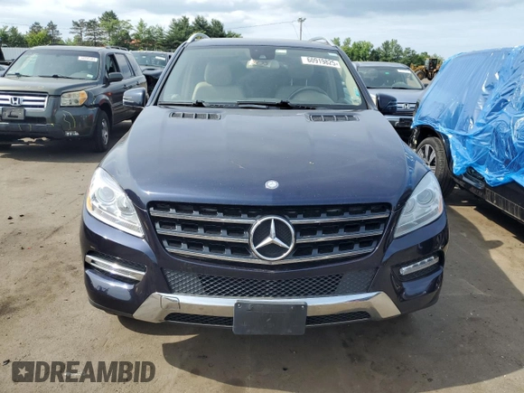 2014 Mercedes-Benz M 350 with VIN 4JGDA5HB7EA376418, listed as a Copart auction lot 60919825 with 154,312 mi miles and Salvage title. Bid and sale history available at DreamBid. Image 5.
