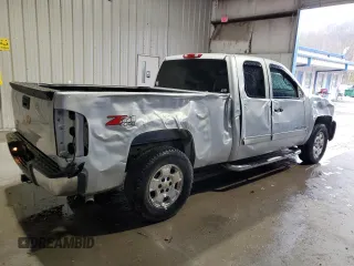 2012 Chevrolet Silverado 1500 LT with VIN 1GCRKSE70CZ271806, listed as a Copart auction lot 51667665 with 179,353 mi miles and Salvage Title. Bid and sale history available at DreamBid. Image 3.
