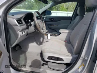 2017 GMC Acadia SLE with VIN 1GKKNLLS7HZ171218, listed as a Copart auction lot 79110674 with 82,473 mi miles and Salvage title. Bid and sale history available at DreamBid. Image 7.