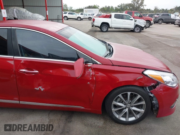 2015 Hyundai Azera with VIN KMHFG4JG1FA488009, listed as a IAAI auction lot 41864544 with 99,358 mi miles and . Bid and sale history available at carsss.com. Image 6.