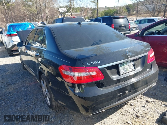 2012 Mercedes-Benz E 350 Luxury with VIN WDDHF8JB0CA560086, listed as a IAAI auction lot 41810824 with 151,442 mi miles and . Bid and sale history available at carsss.com. Image 3.
