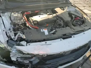 2020 Honda Accord Touring с VIN 1HGCV3F9XLA017152, выставлен на аукционе Copart как лот 68588315 с пробегом 79 518 миль миль и Списание • Salvage title. История ставок и продаж доступна на DreamBid. Изображение 15.